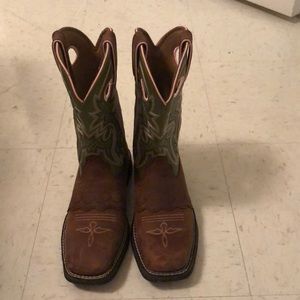 SOLD!!!! Durango boots